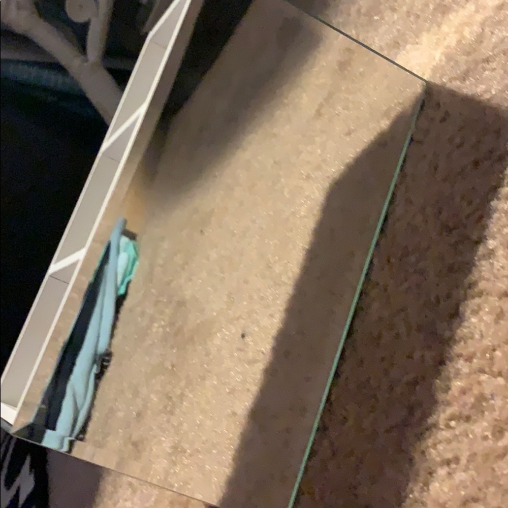 makeup storage bin - Picture 3 of 4
